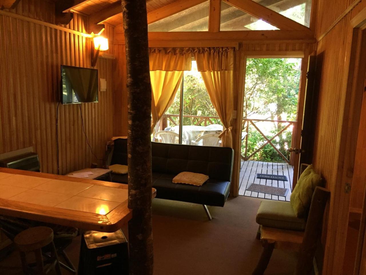 Cabanas El Bosque Patagonico 弗鲁蒂亚尔 外观 照片